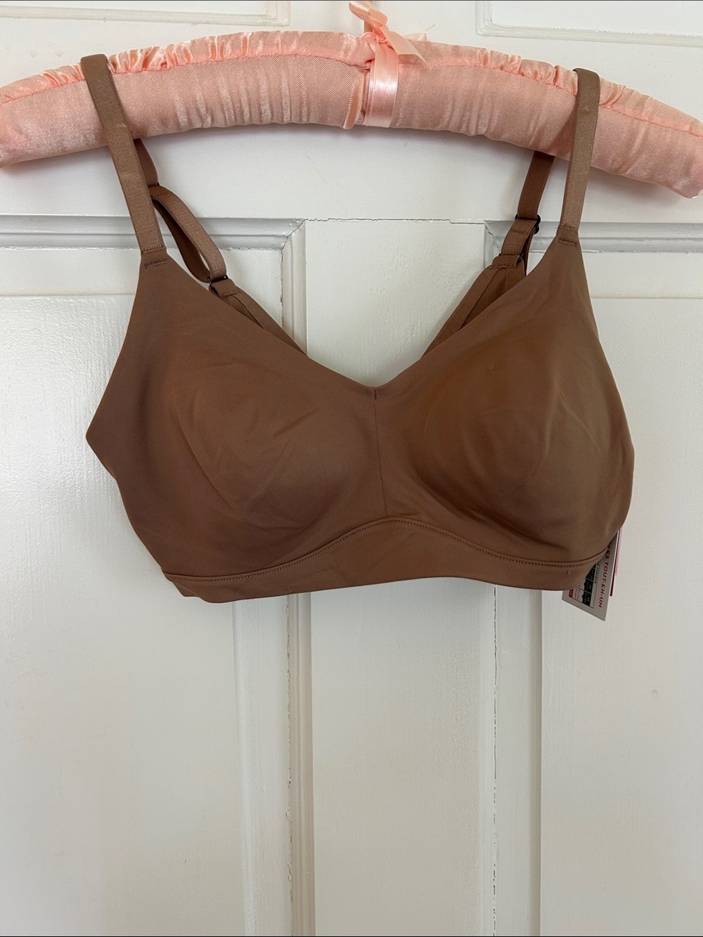 SPANX Smooth Wireless Nude Brown Bra
